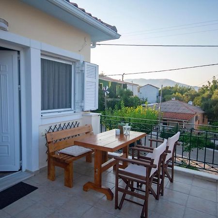 House Of Hats - Next To The Coast - Karavomylos Exteriér fotografie